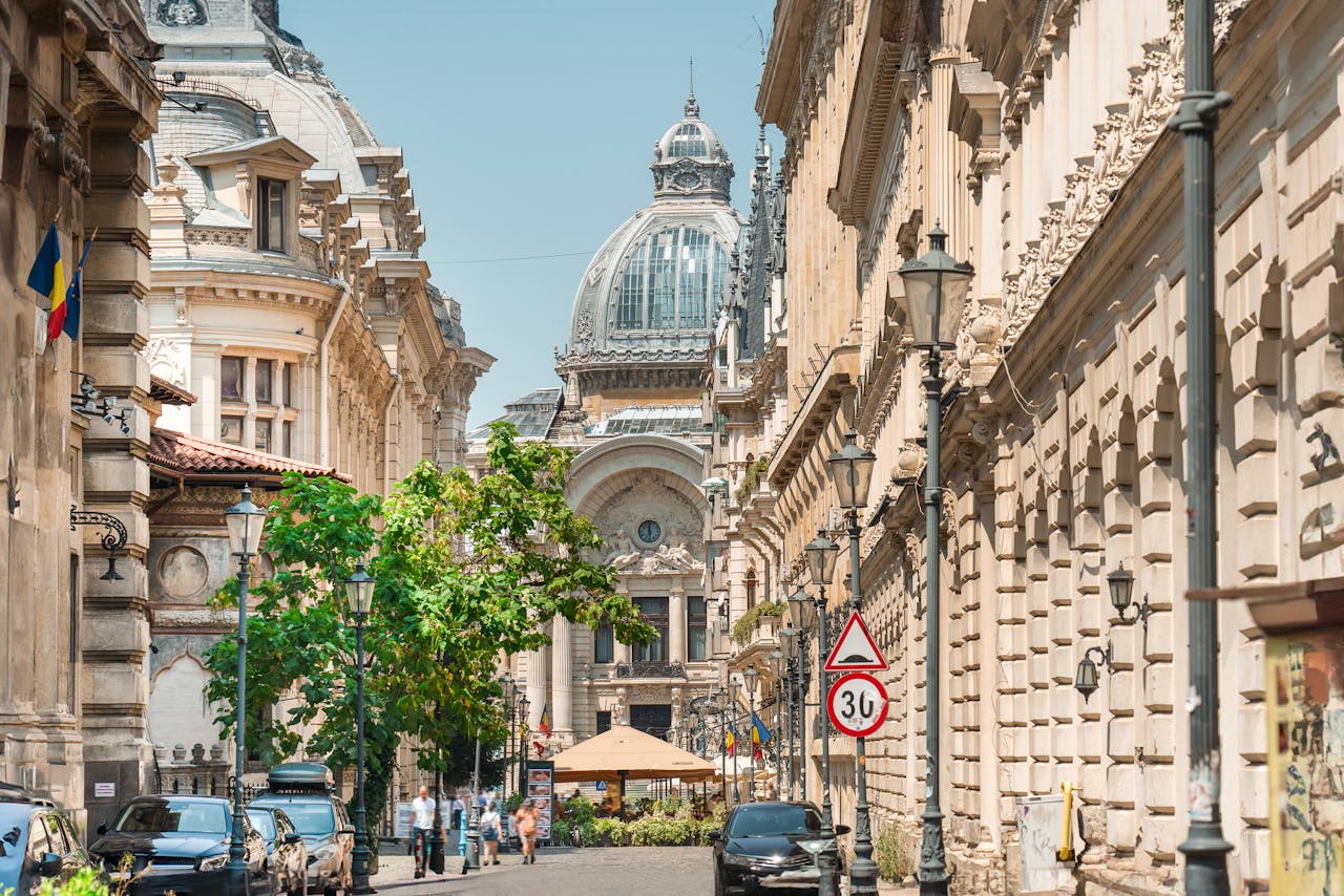 [Members Deal]*Romania:* Flights from Los Angeles to Bucharest for $483 (54.1% discount)