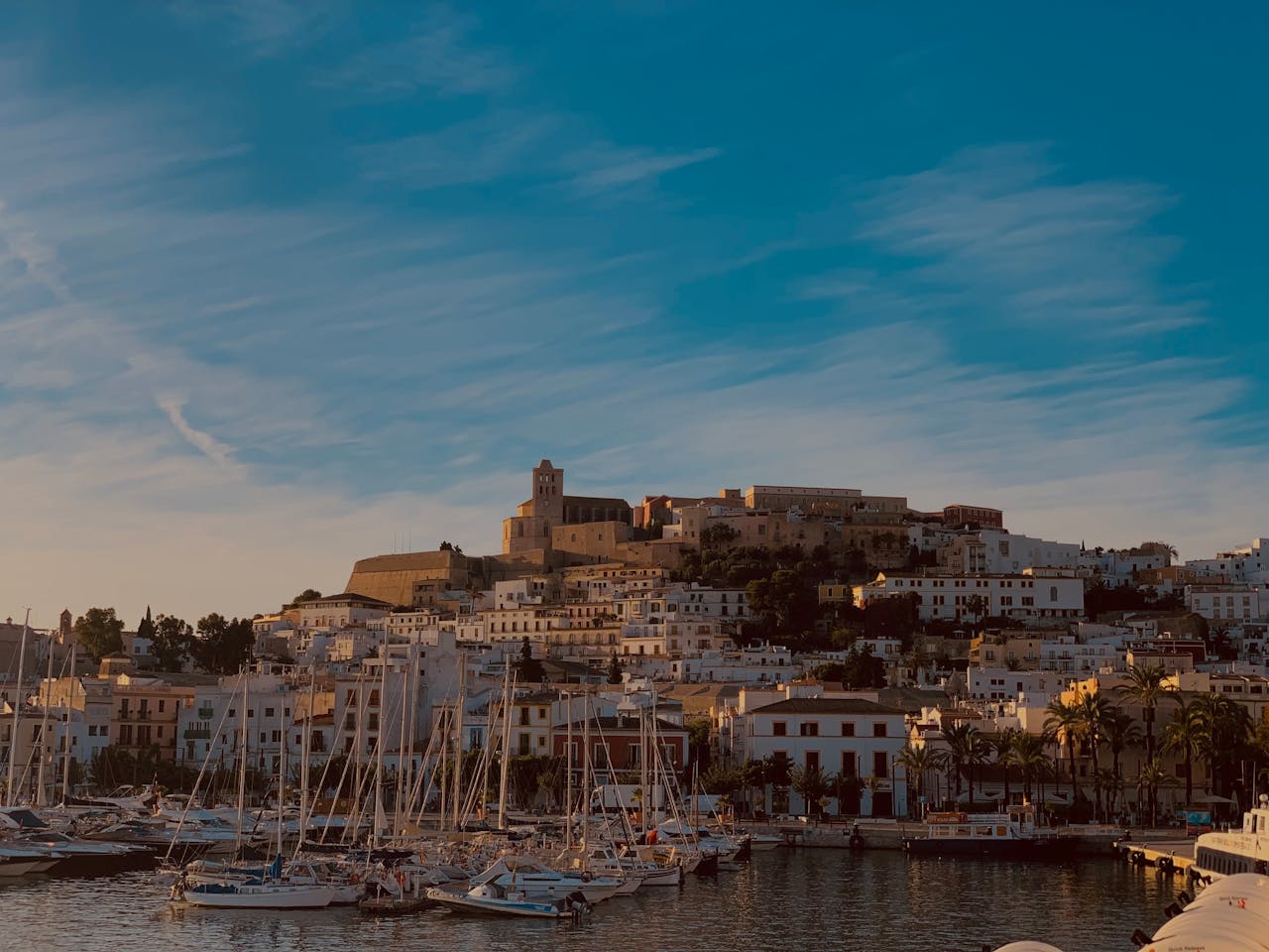 [Premium Deal]*Spain:* Flights from Montreal to Ibiza for $981 (65.9% discount)