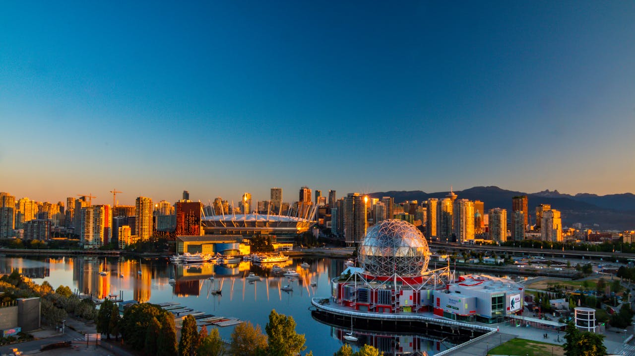 [Members Deal]*Canada:* Flights from Los Angeles to Vancouver for $93 (55.9% discount)